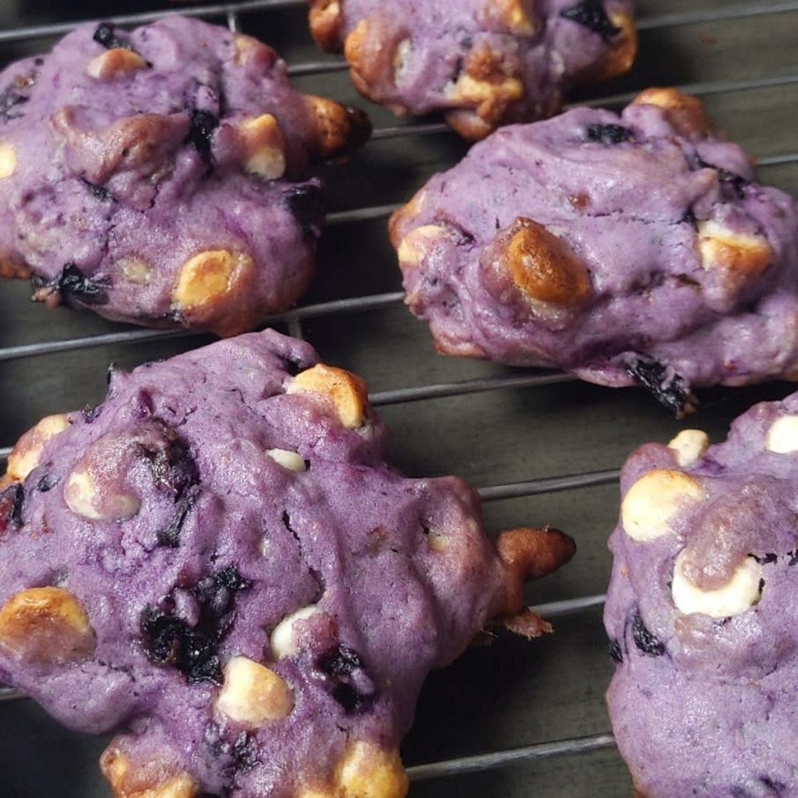 Blue(berry) Cookies | Vegan & Naturally Blue!