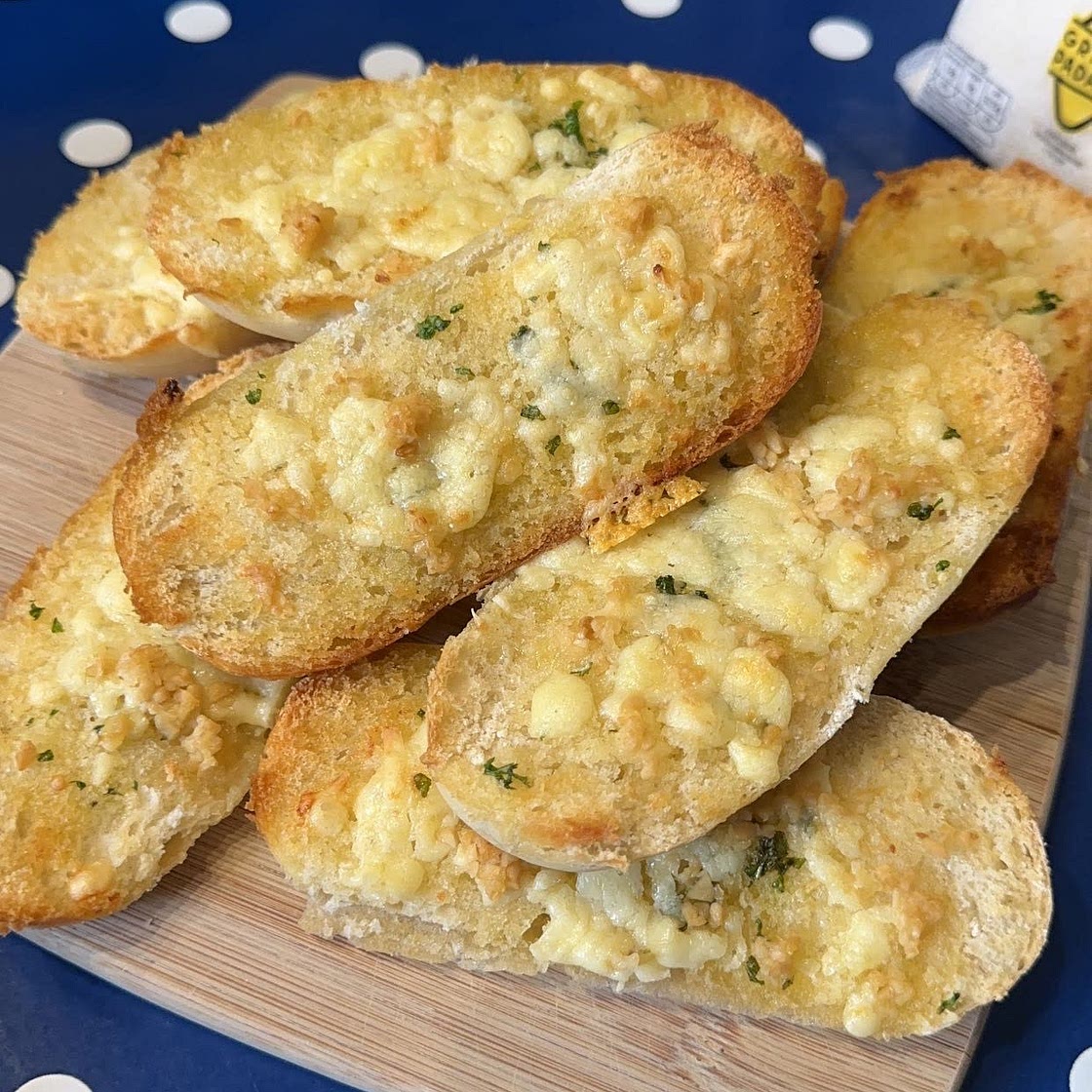 cheesy garlic bread