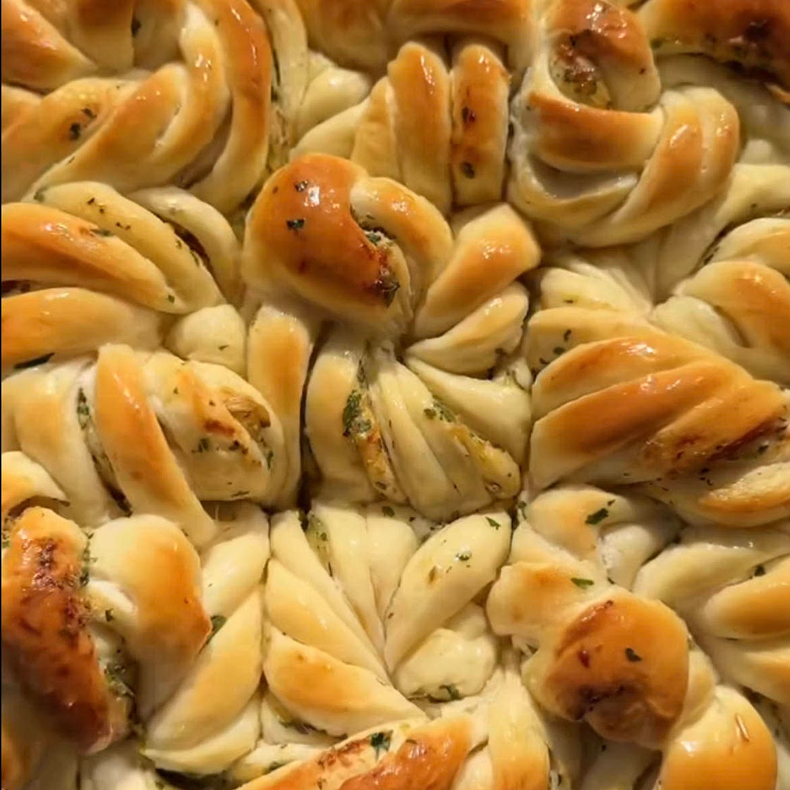 garlic twist buns