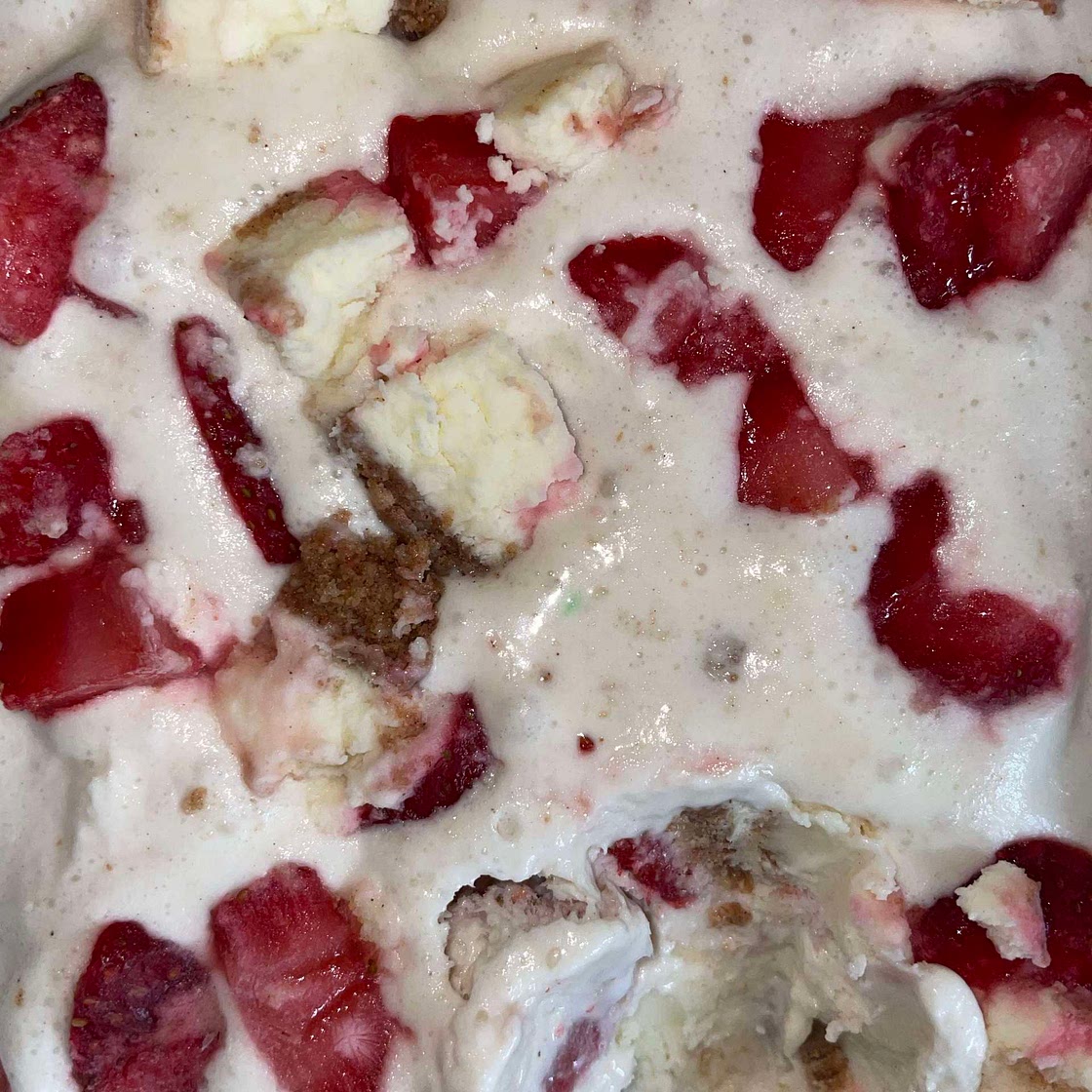 Strawberry cheesecake birthday cake ice cream
