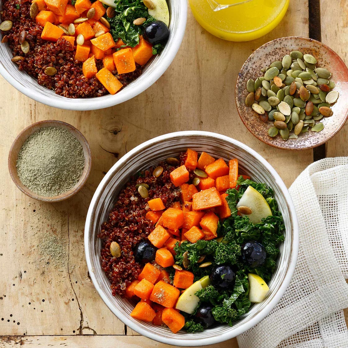 Buddha bowl au quinoa et à la patate douce au sel de Guérande
