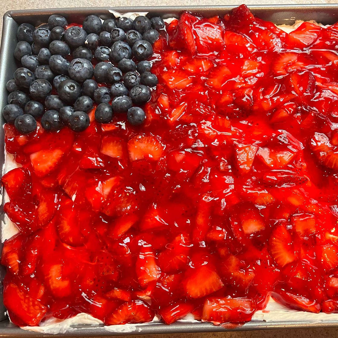 Strawberry Shortcake Cake (+Video)