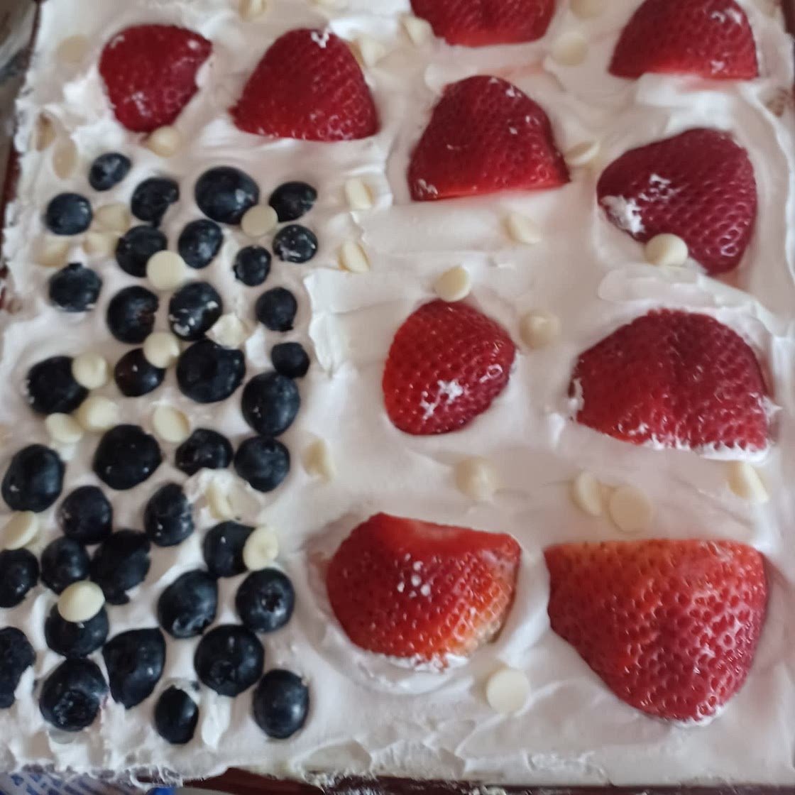 No Bake Summer Berry Icebox Cake