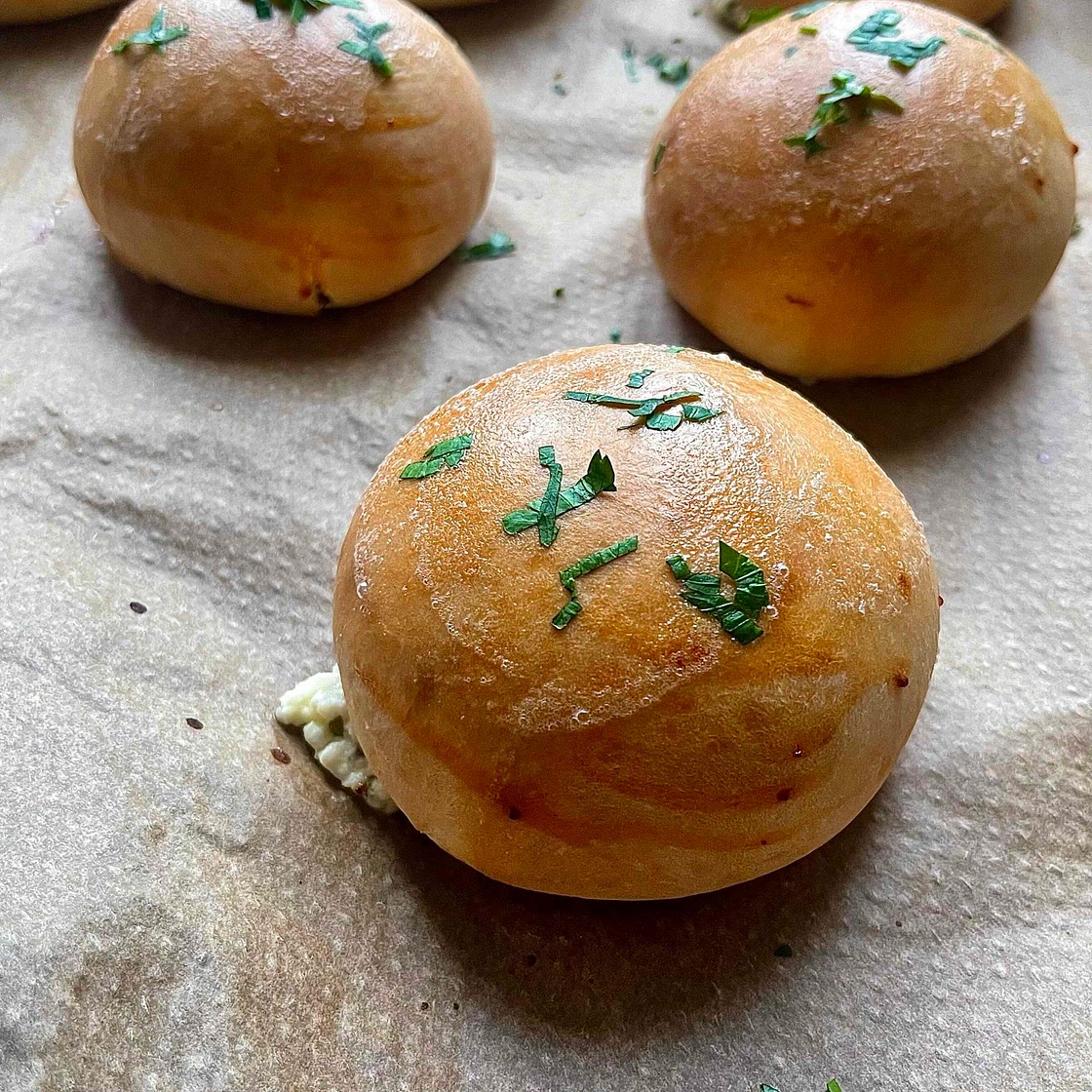 5 Ingredient Cheese Stuffed Bread 