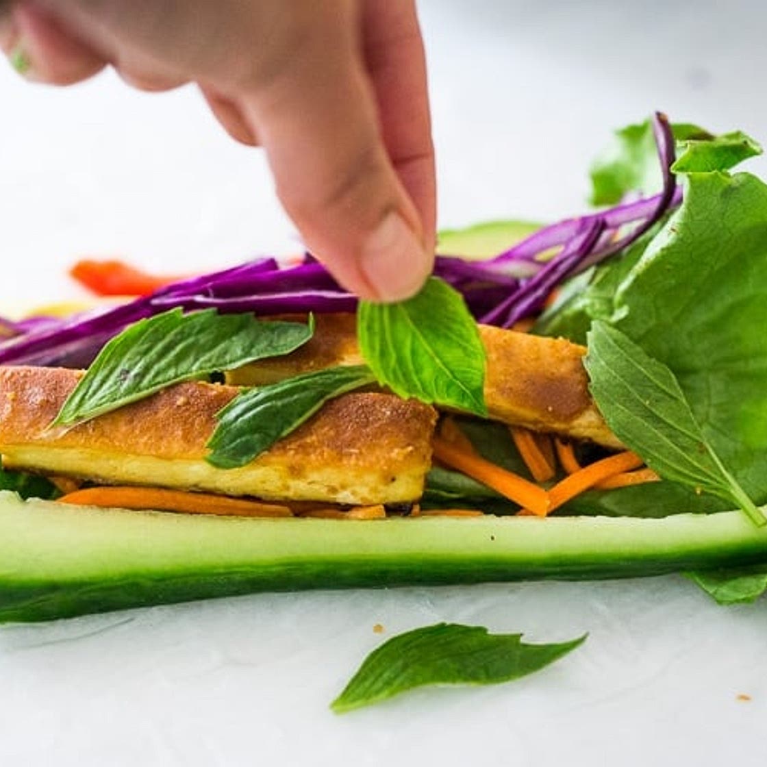 Fresh Spring Rolls with Peanut Sauce