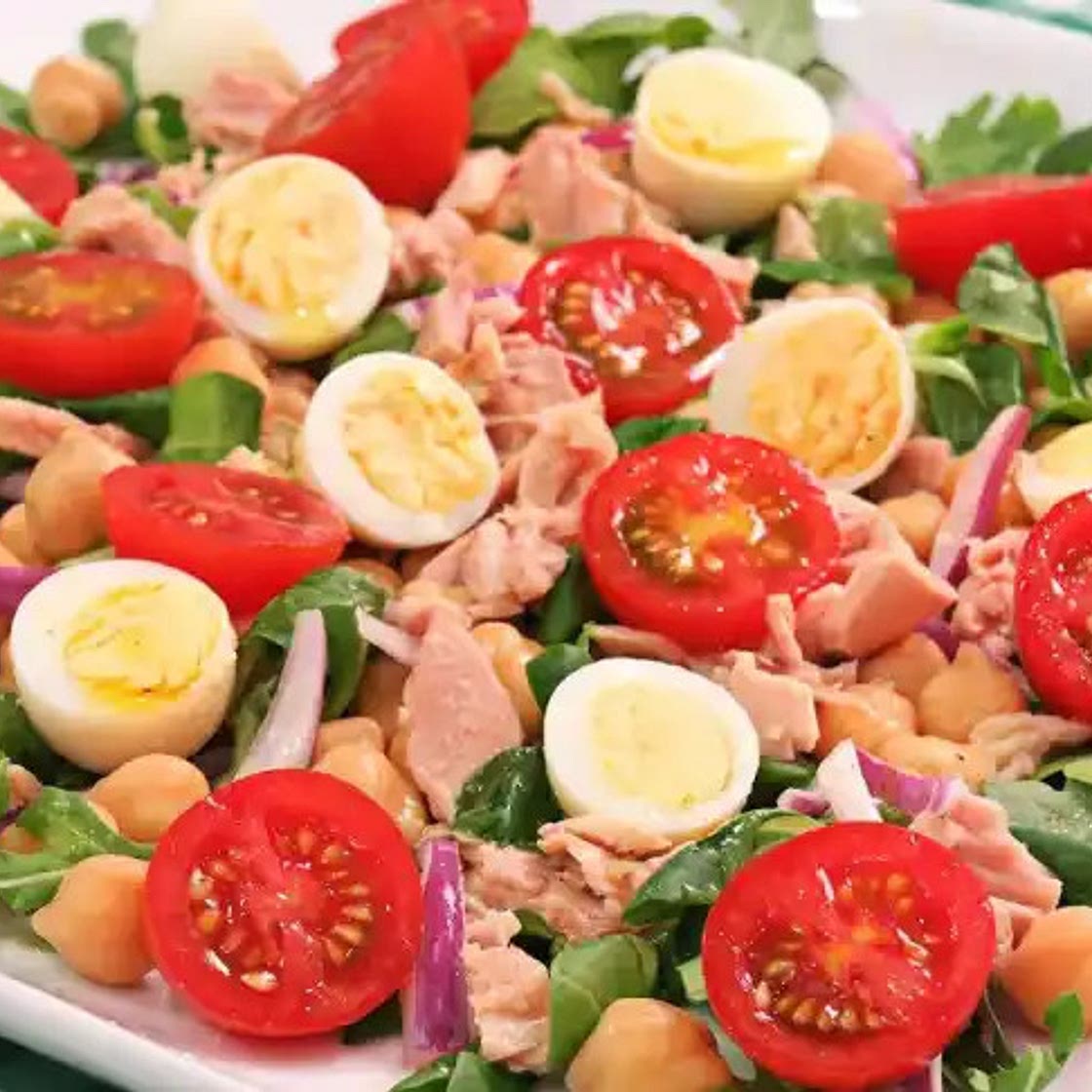 Ensalada de garbanzos y atún