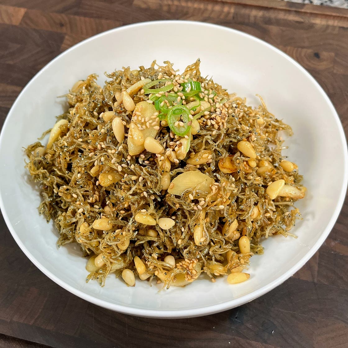 Delicious and Easy Stir Fired Anchovies, Myeolchi Bookeum