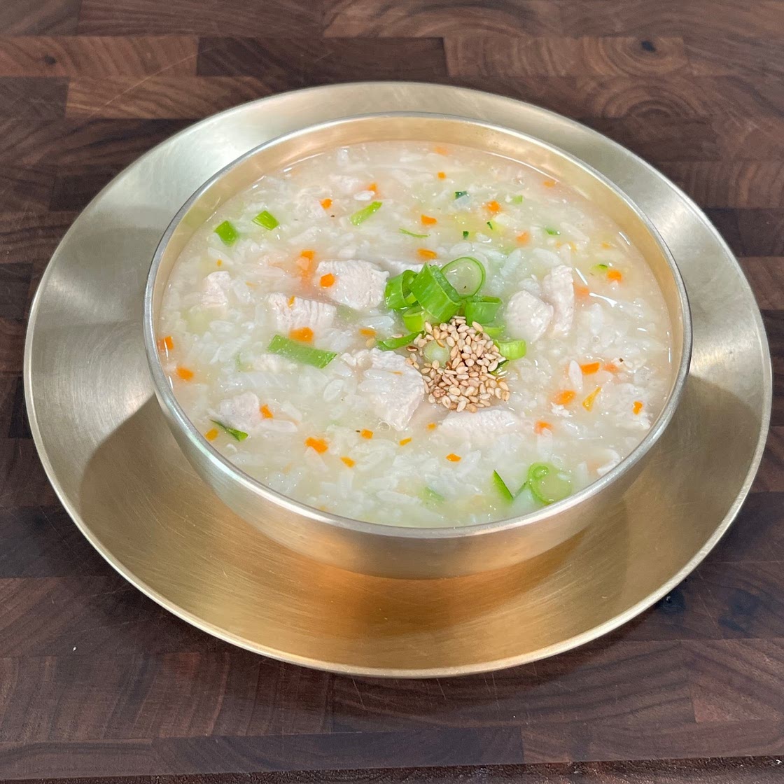 담백하고 맛있는 닭야채죽