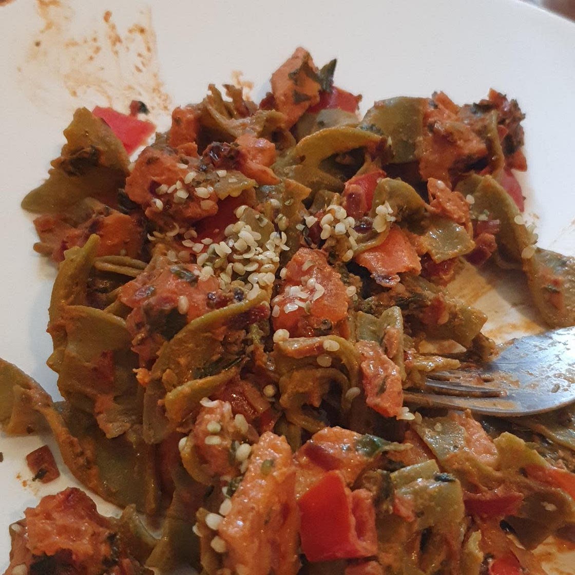 Chicken tomato pasta