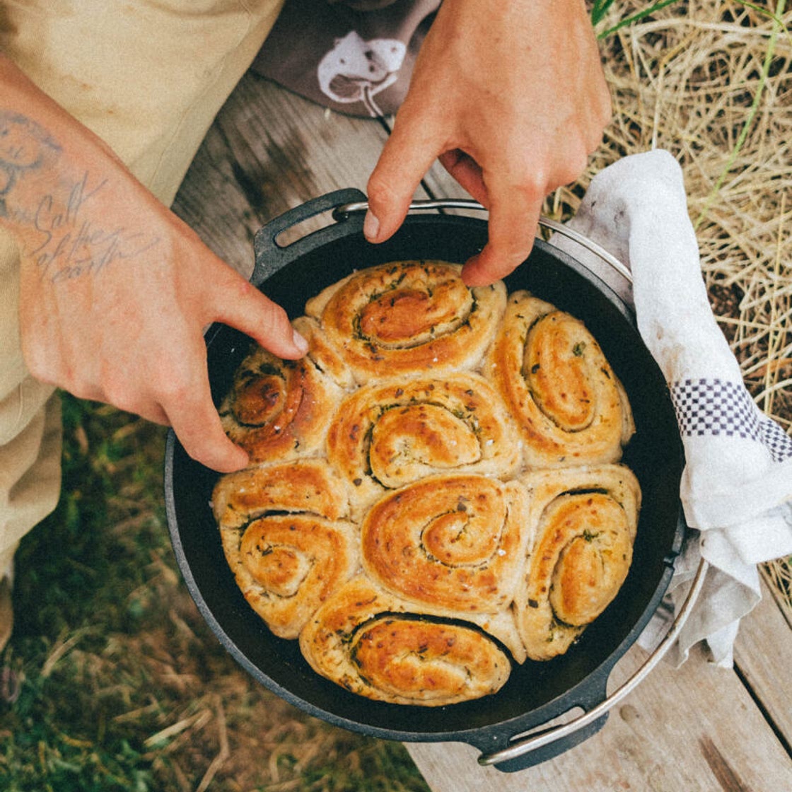 Garlic Rolls - Gaz Oakley