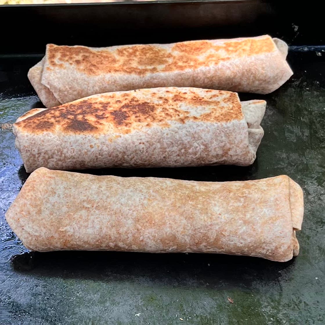 #mielkefamilycabin Breakfast Wraps