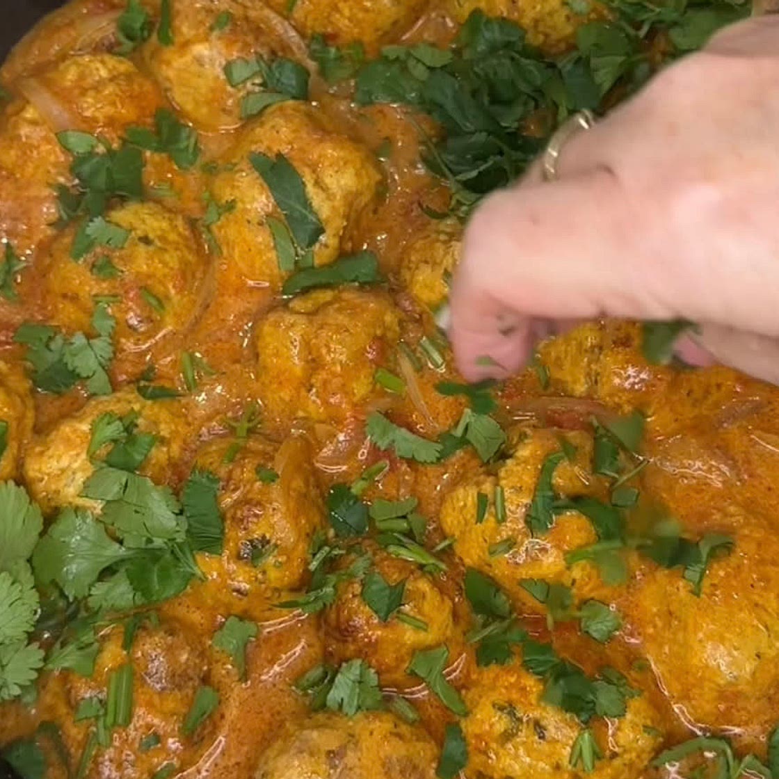 Easy Chicken Meatball Curry