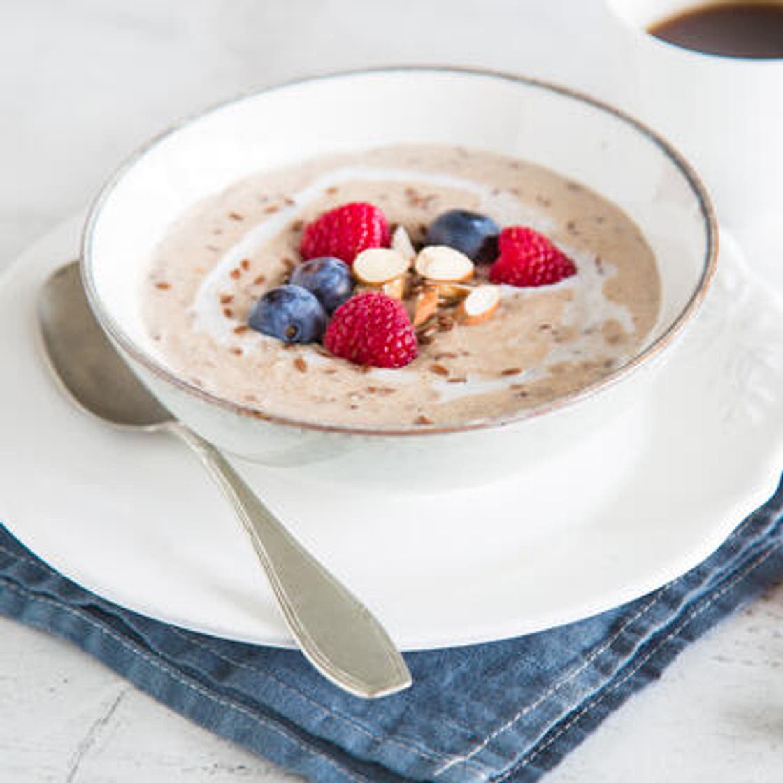 Frühstücks-Porridge Paleo-Style