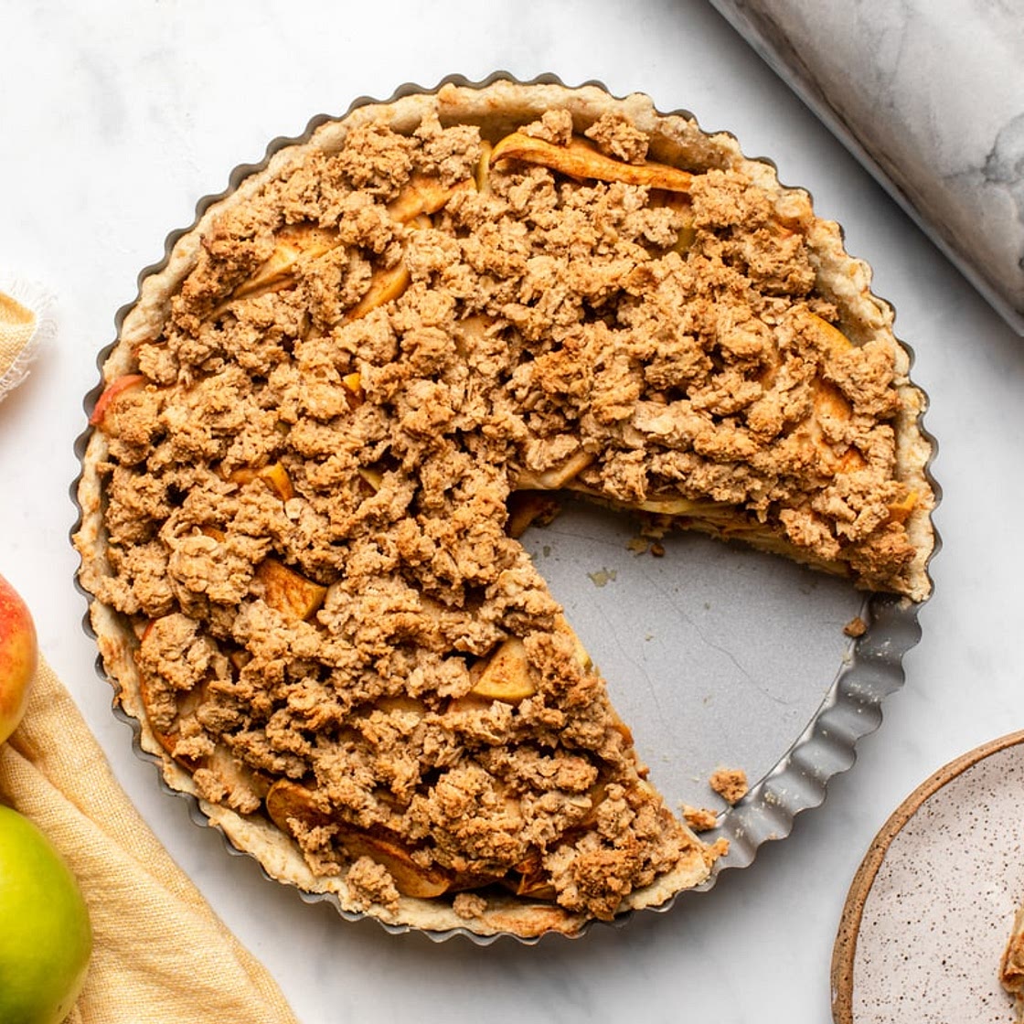 Vegan Apple Crumb Pie