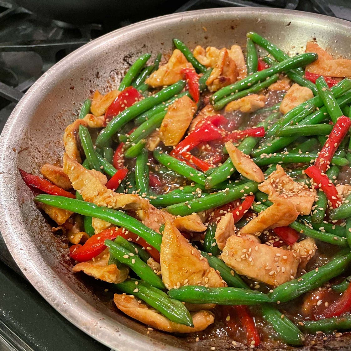 Make this Sesame Chicken Stir-fry on Busy Back to School Nights!