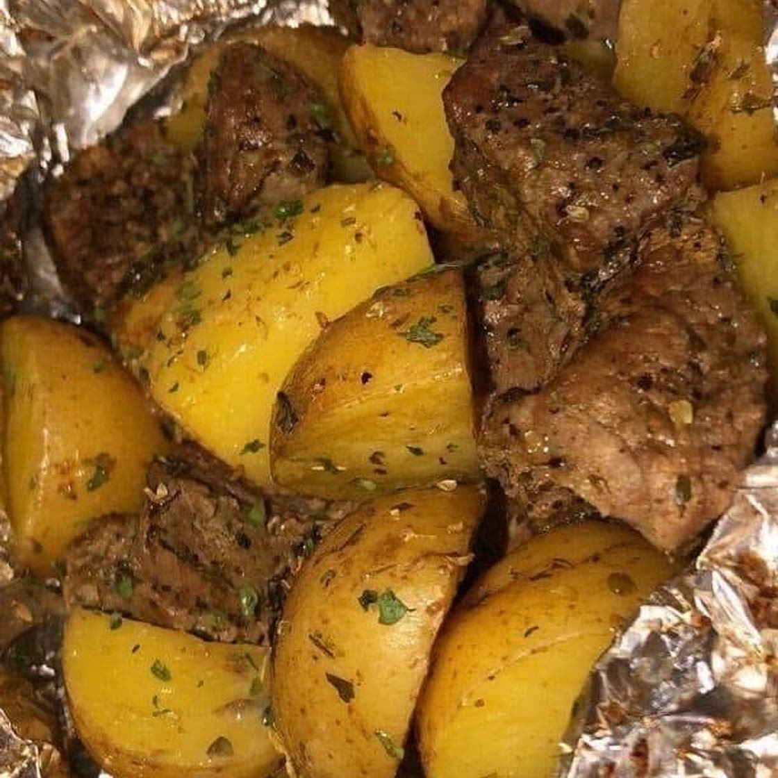 GARLIC STEAK AND POTATO FOIL PACKS