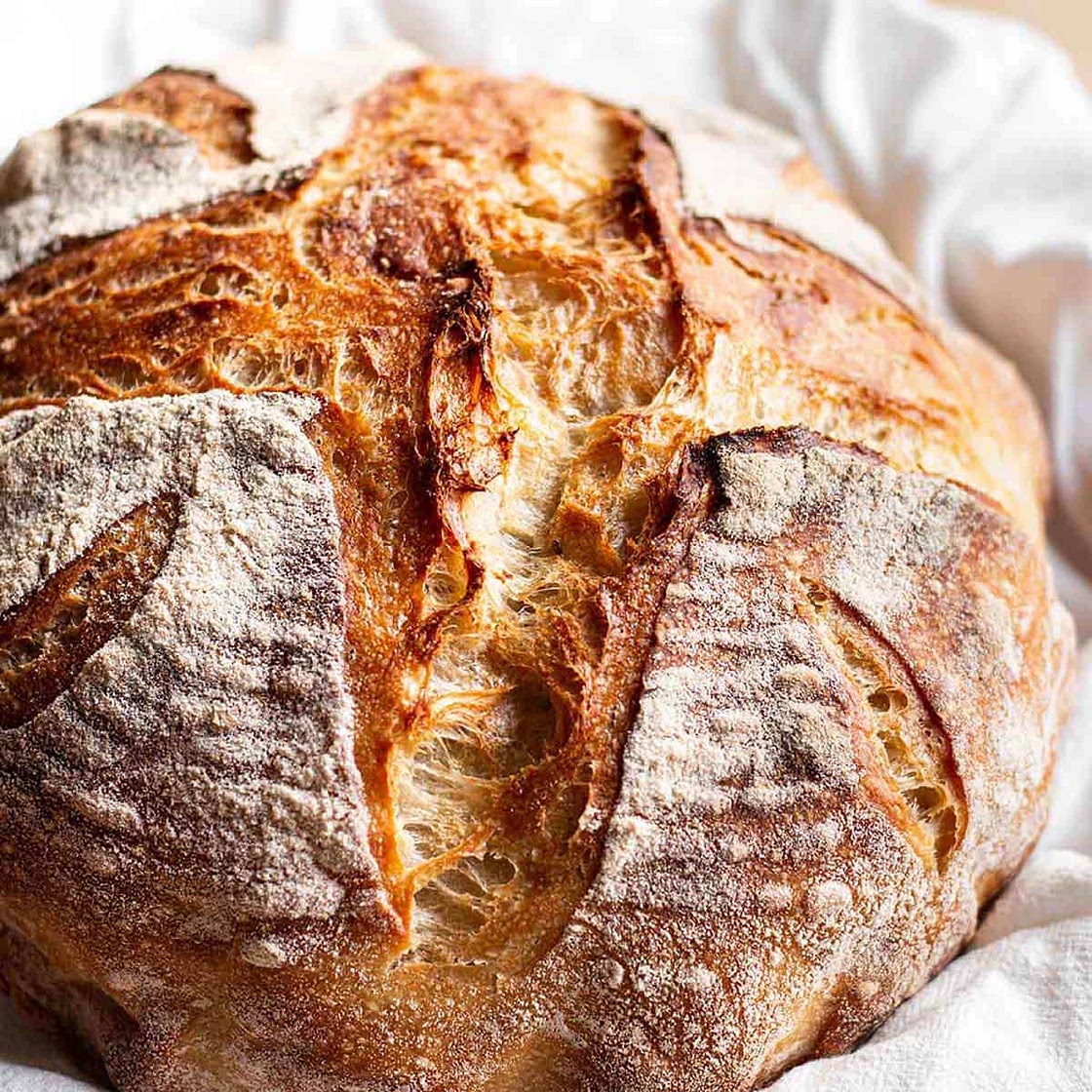 Easy Overnight Sourdough Bread