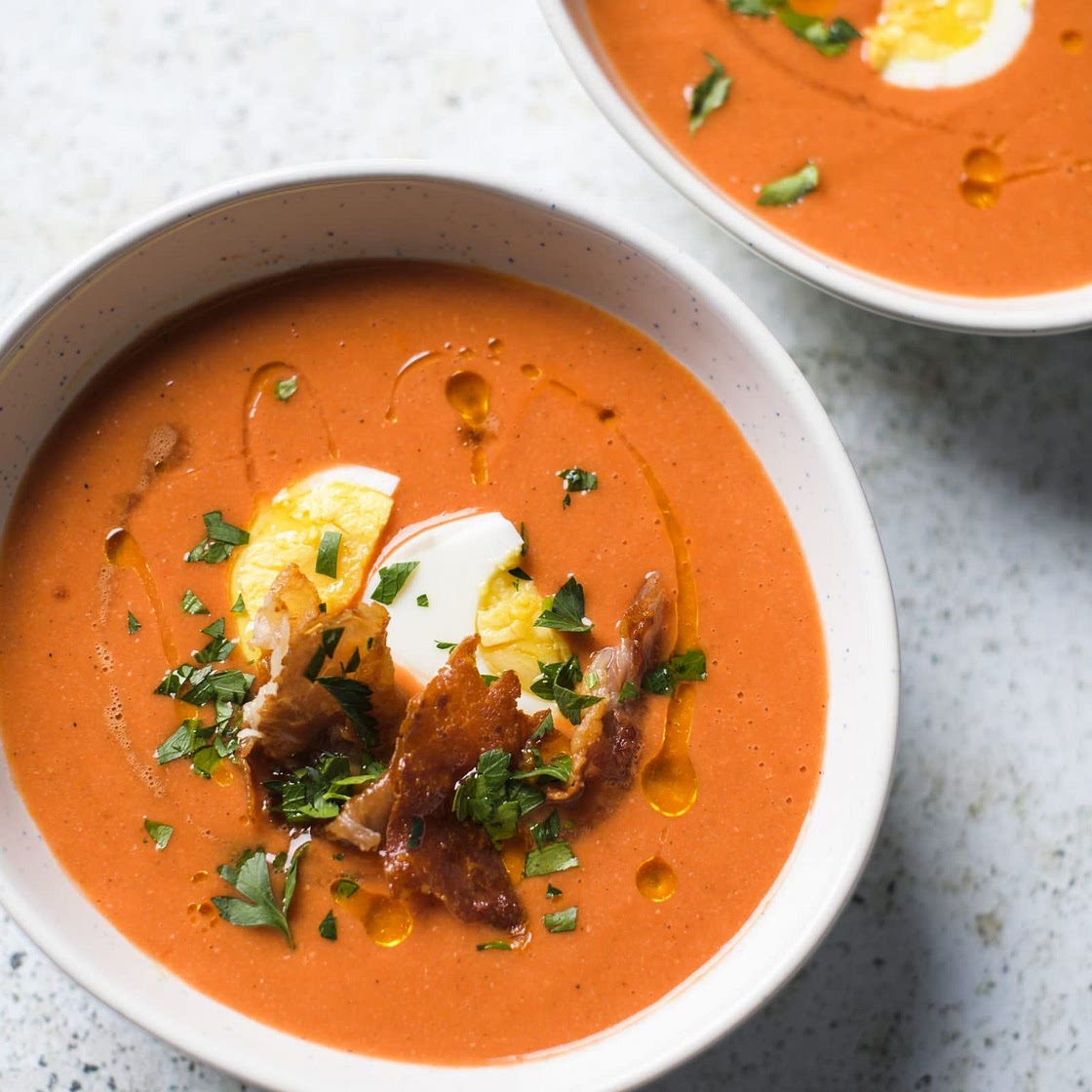 ANDALUSIAN TOMATO AND BREAD SOUP (SALMOREJO)