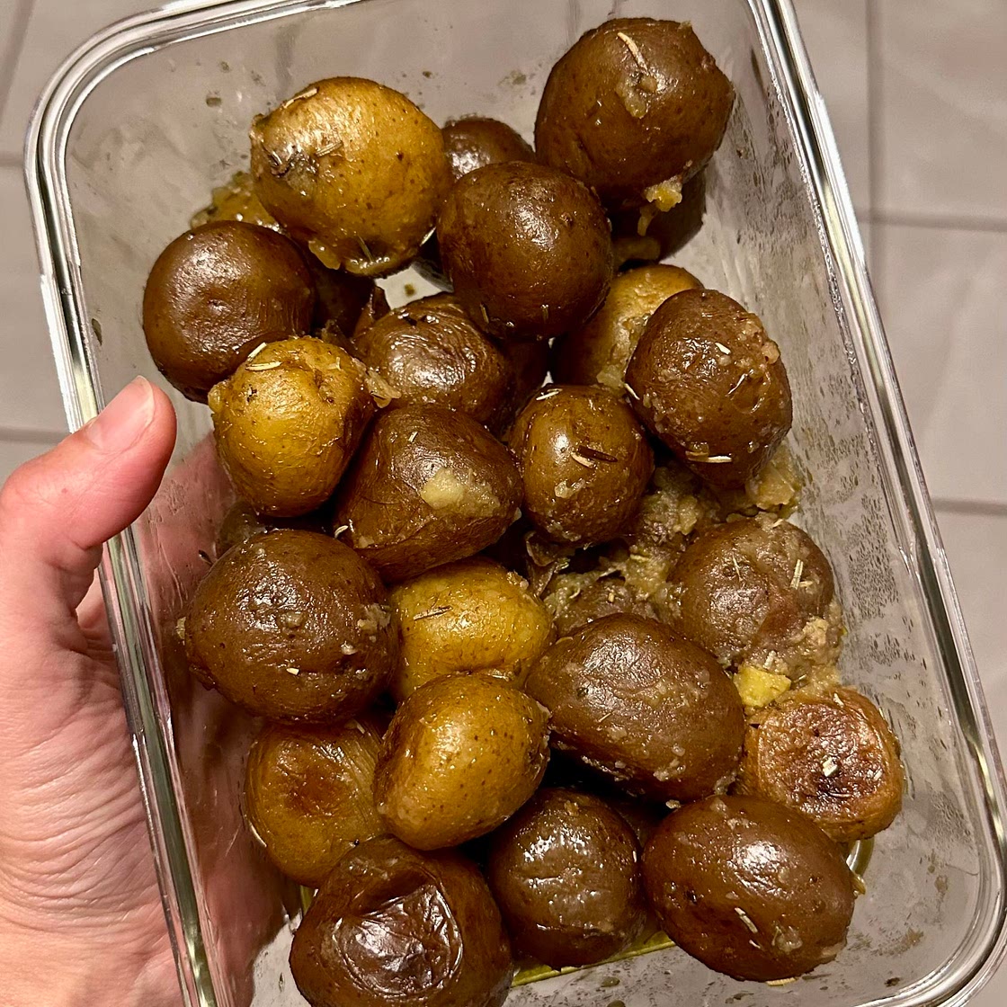 Slow cooker lemon garlic herb potatoes