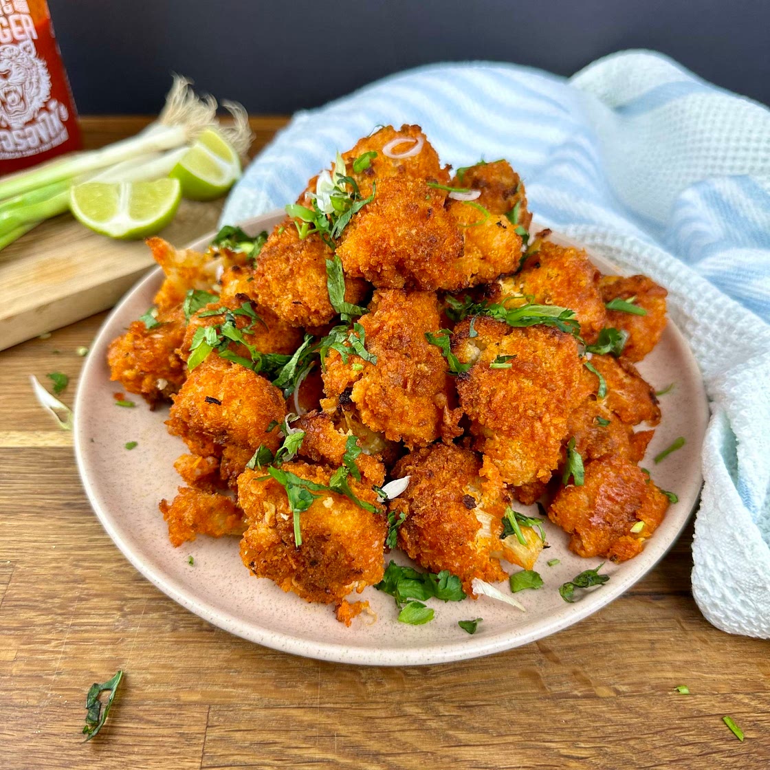 Spicy Sriracha Cauliflower Bites