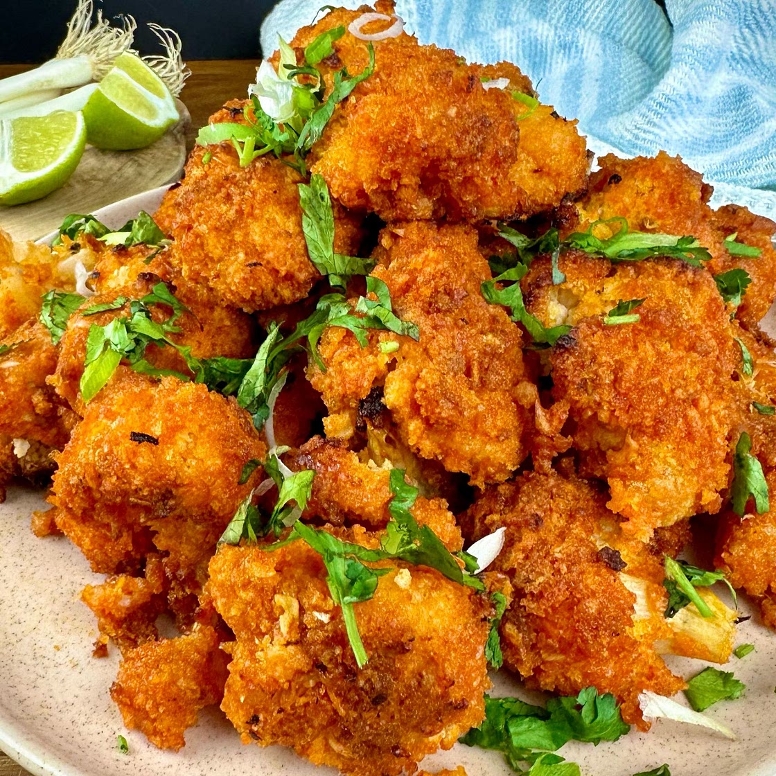 Spicy Sriracha Cauliflower Bites
