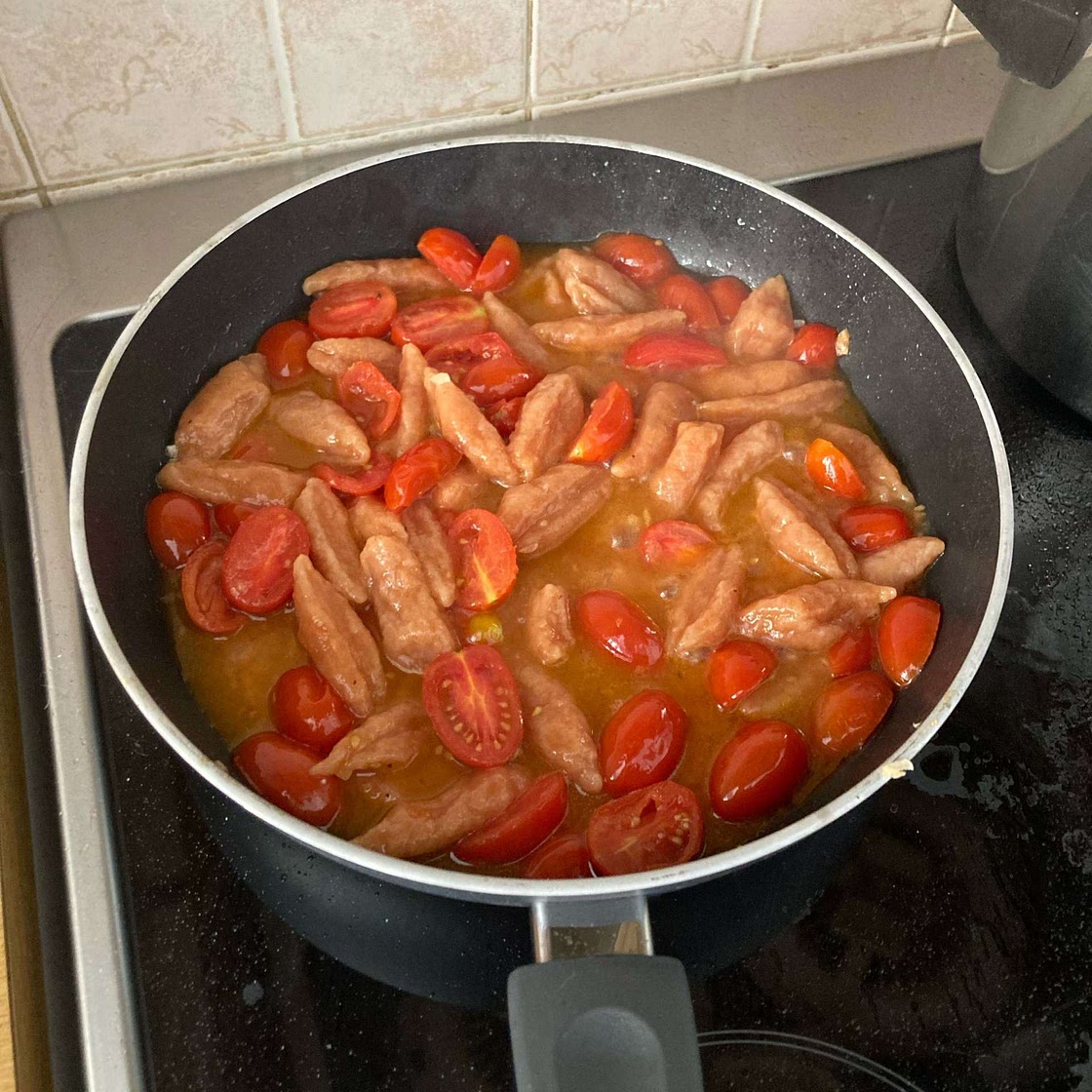 2 INGREDIENTS FRESH PASTA
