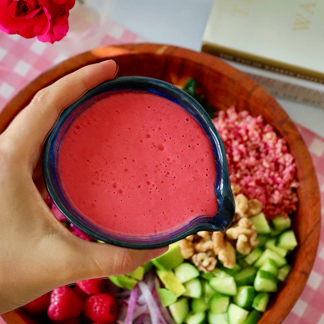 Delicious Creamy Raspberry Vinaigrette (vegan)