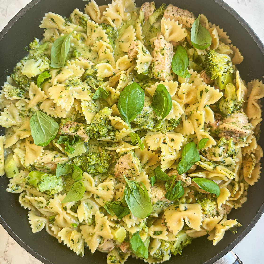 One Pan Pesto Chicken Pasta
