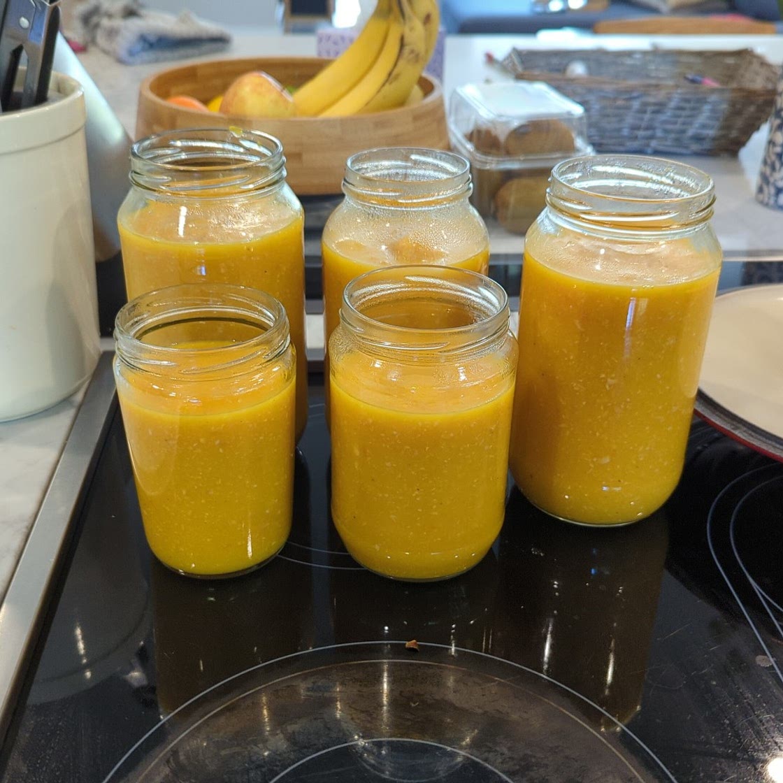 Butternut pumkin and bacon soup