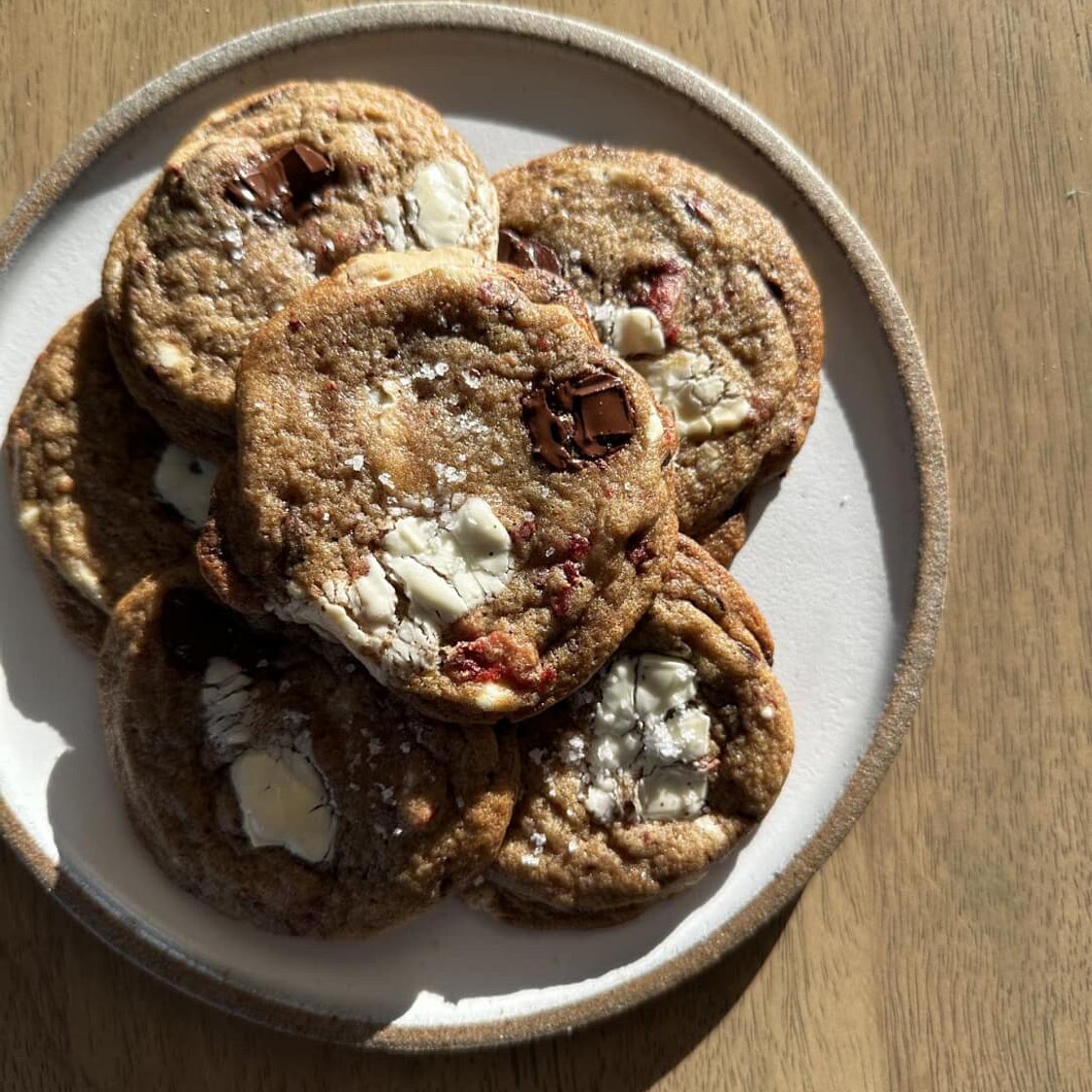 Chocolate Covered Strawberry Cookies