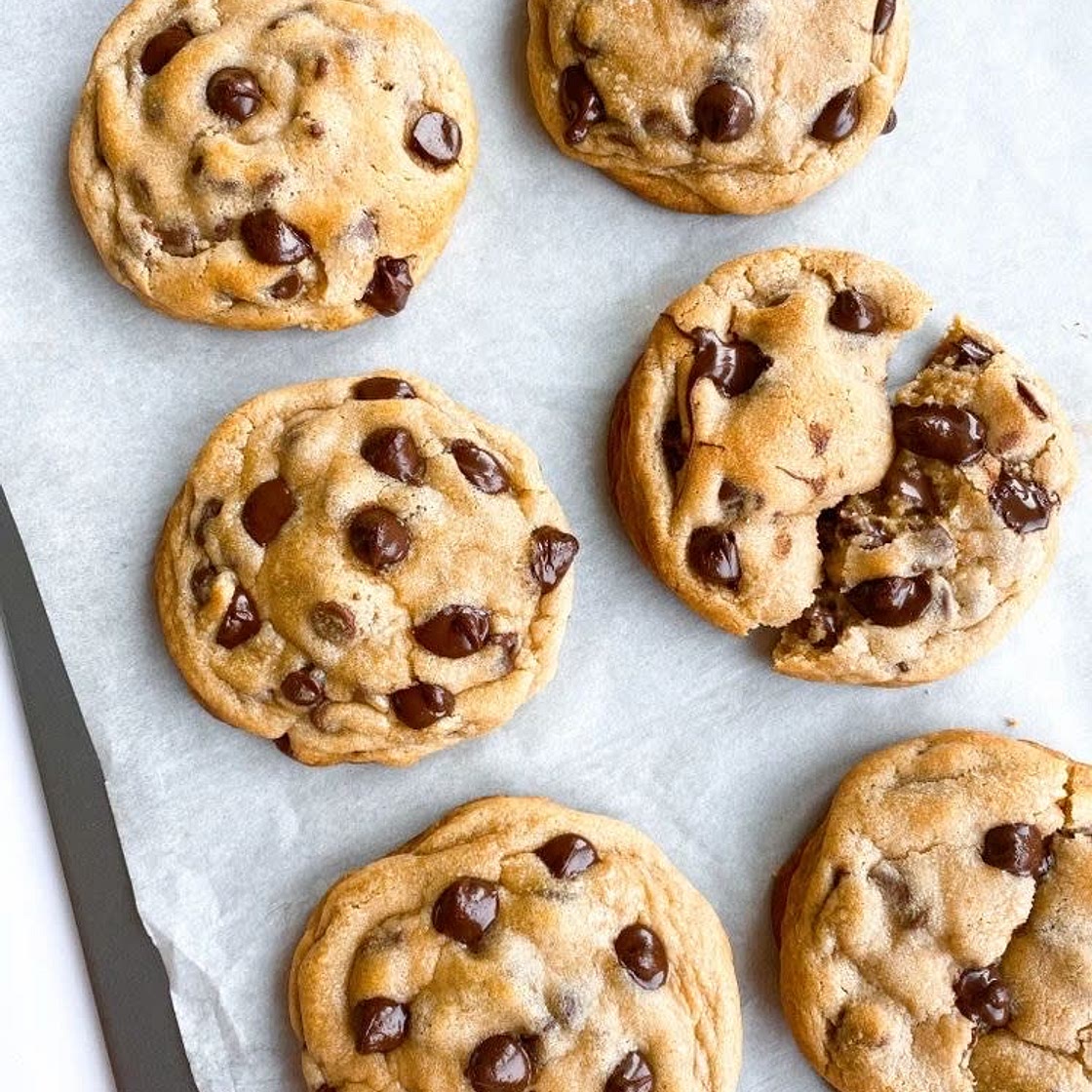 Crumbl Chocolate Chip Cookie