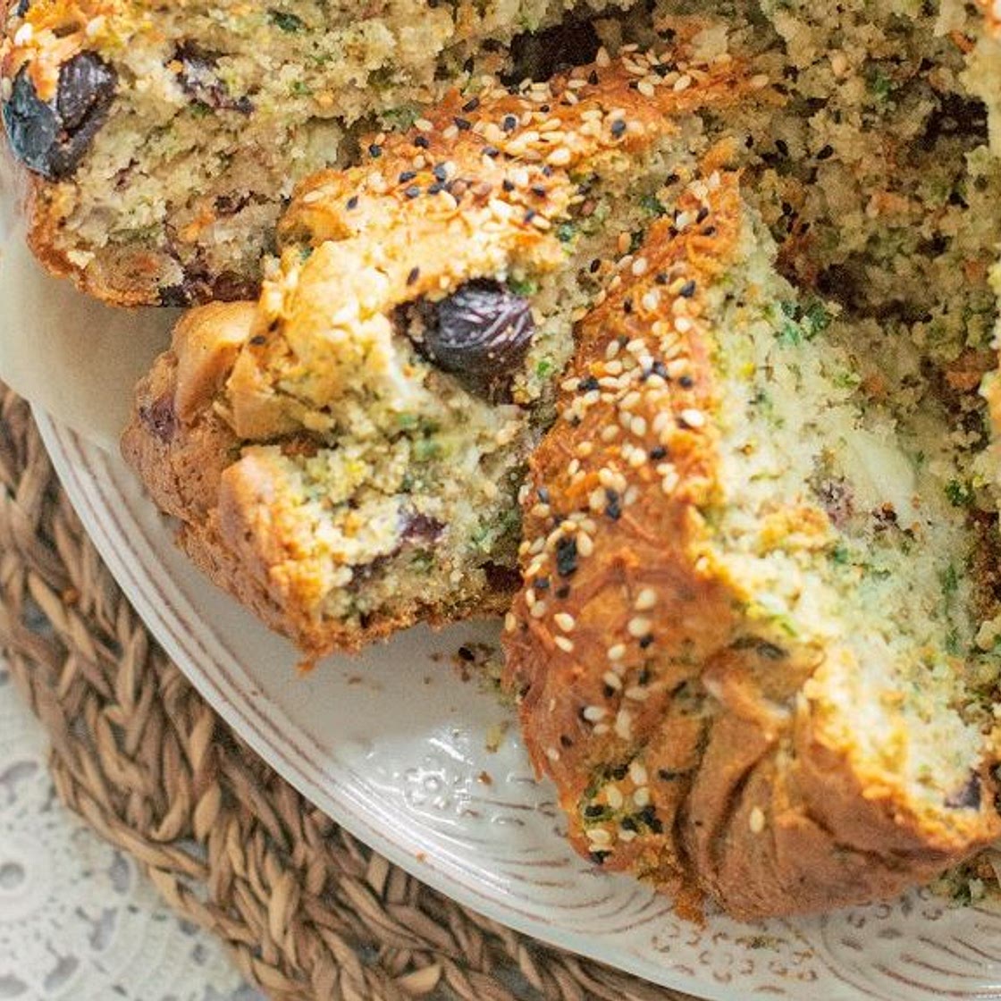Halloumi and black olive cake