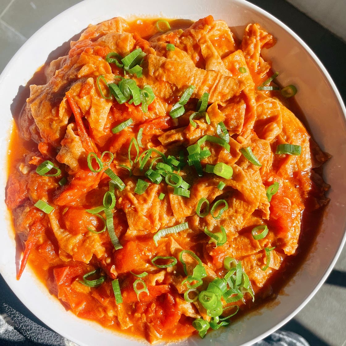 Vegan Chinese Tomato and 'Egg' Stir Fry
