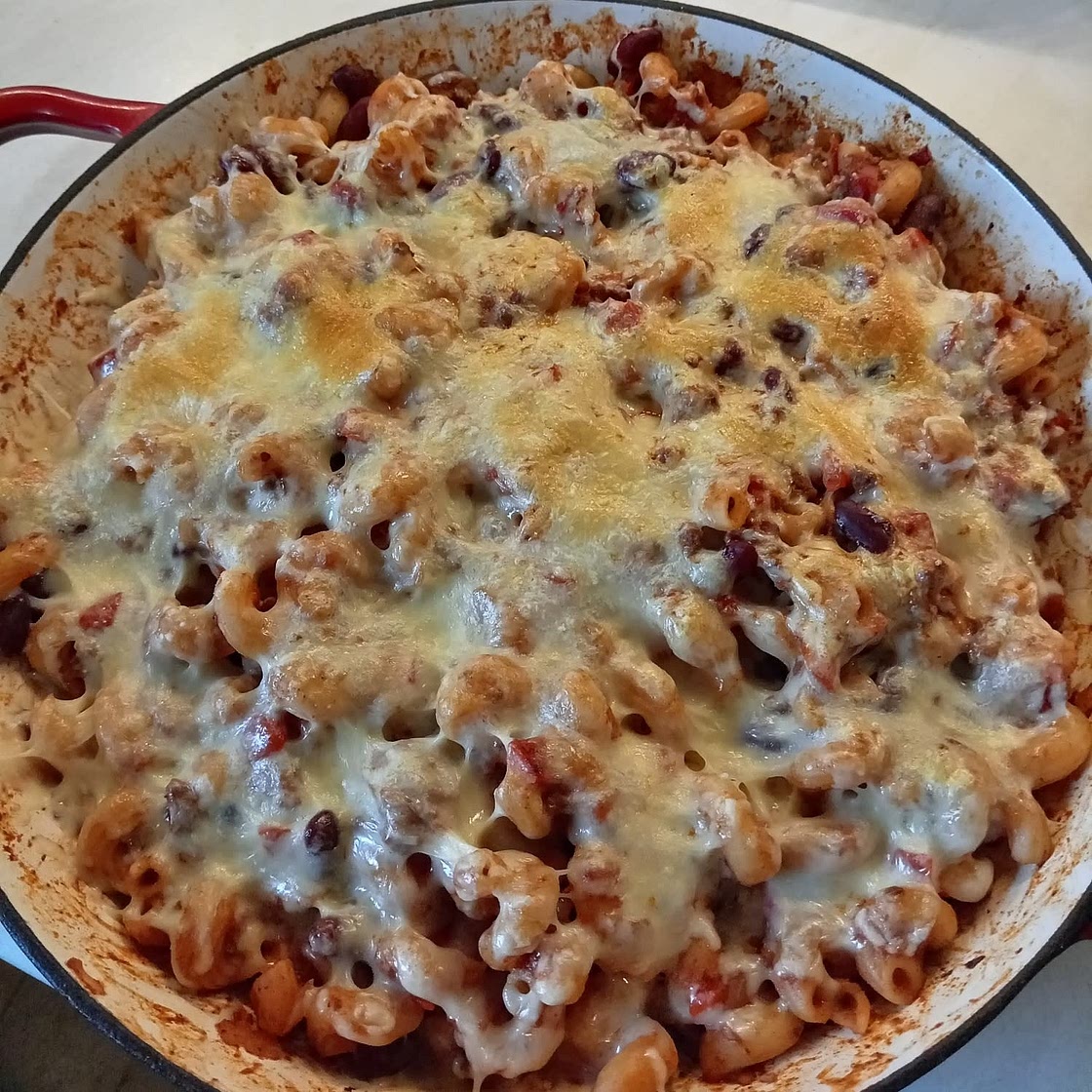 One-pot chilli mac’n’cheese
