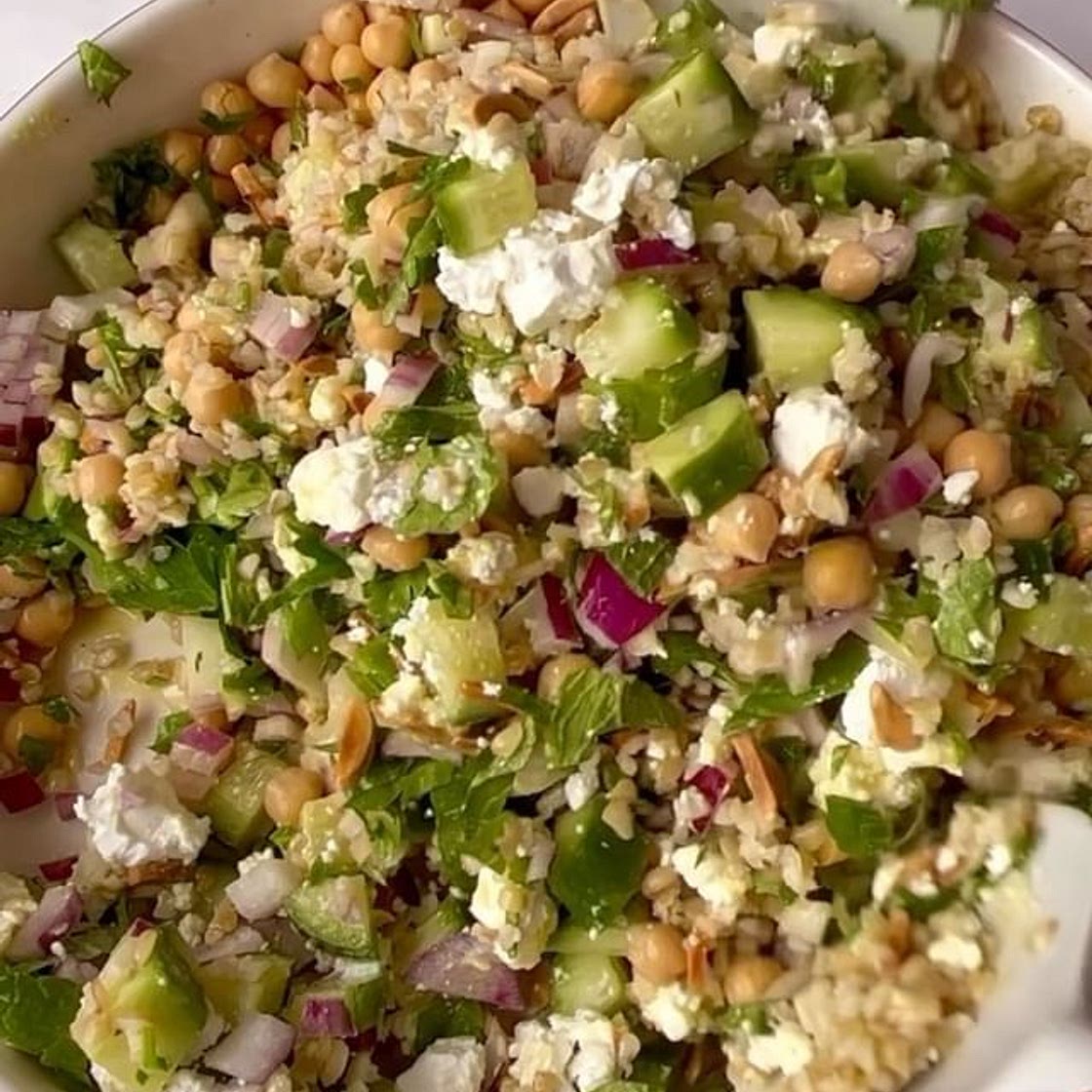 JENNIFER ANISTON SALAD