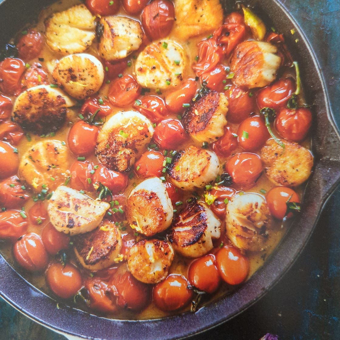 Browned-Butter Scallops with Burst Cherry Tomatoes