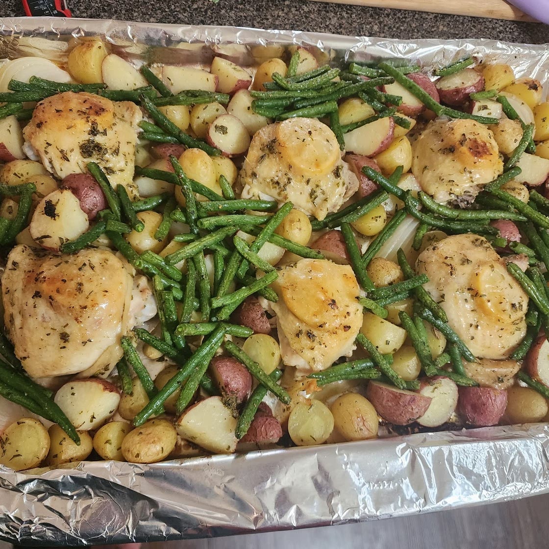 Roasted Chicken Thighs & Potatoes Sheet Pan