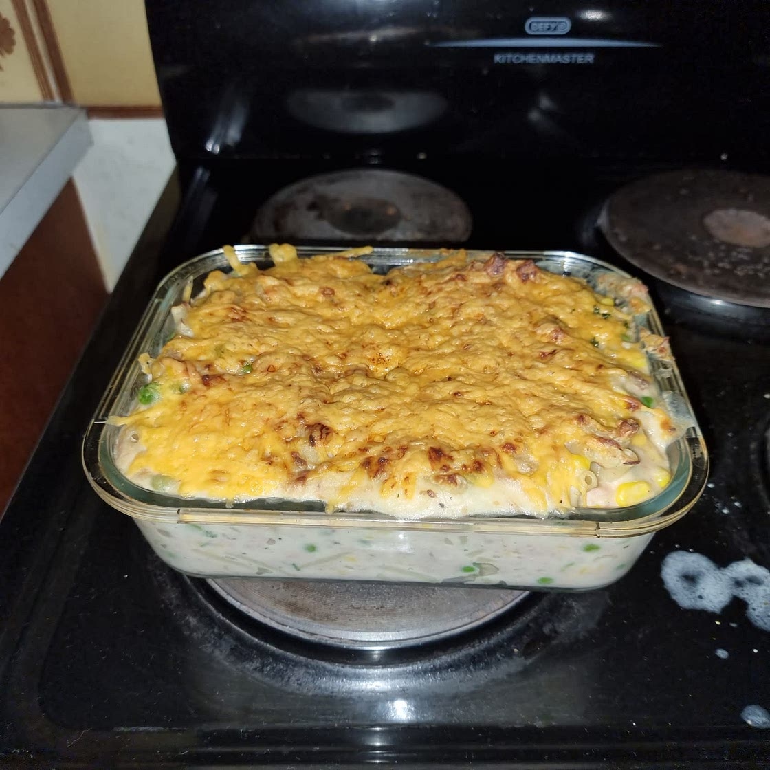 Tuna pasta bake