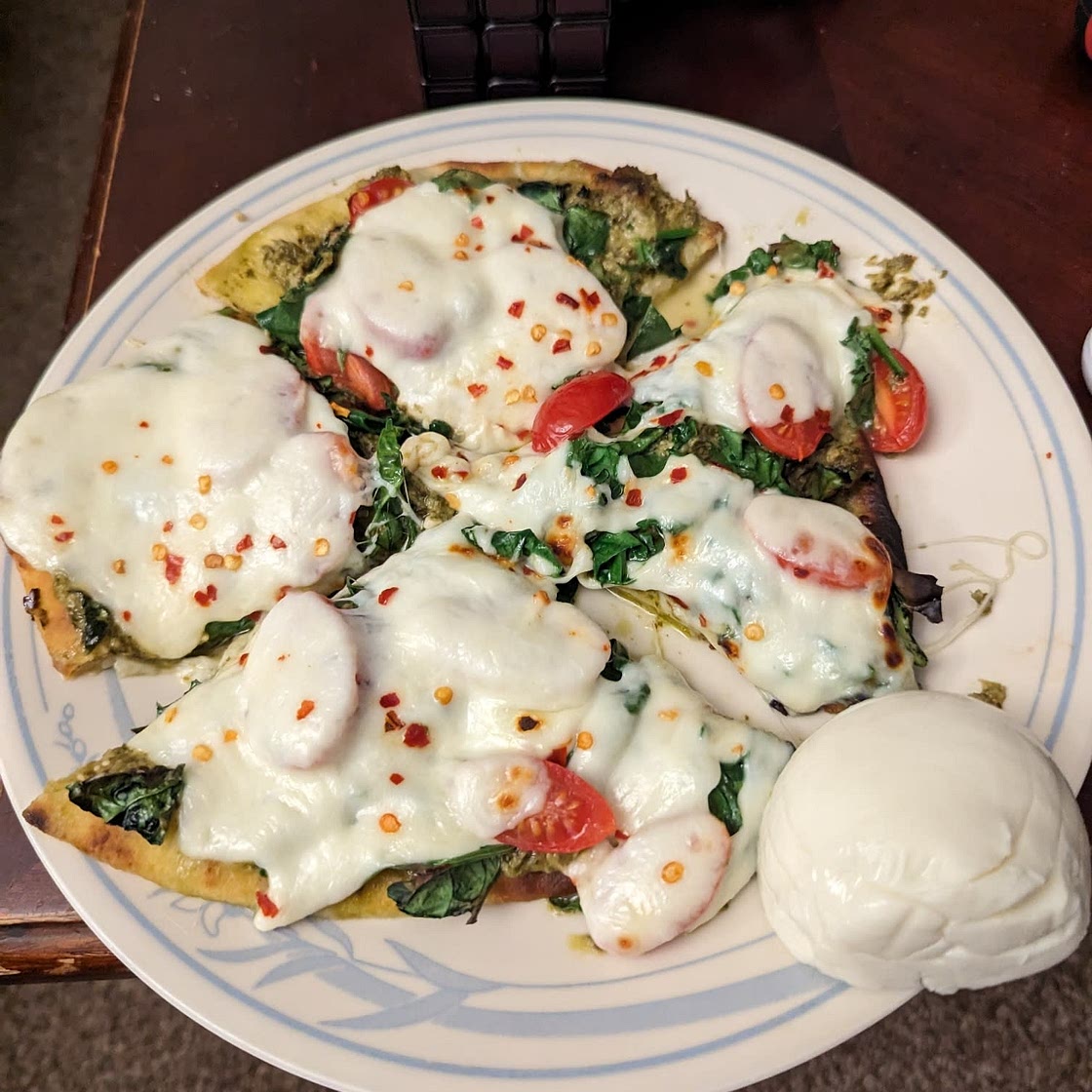 Cheesy Spinach Pesto Flatbread
