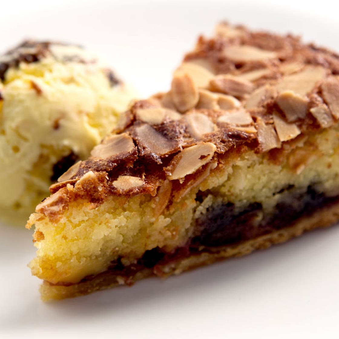 Almond tart