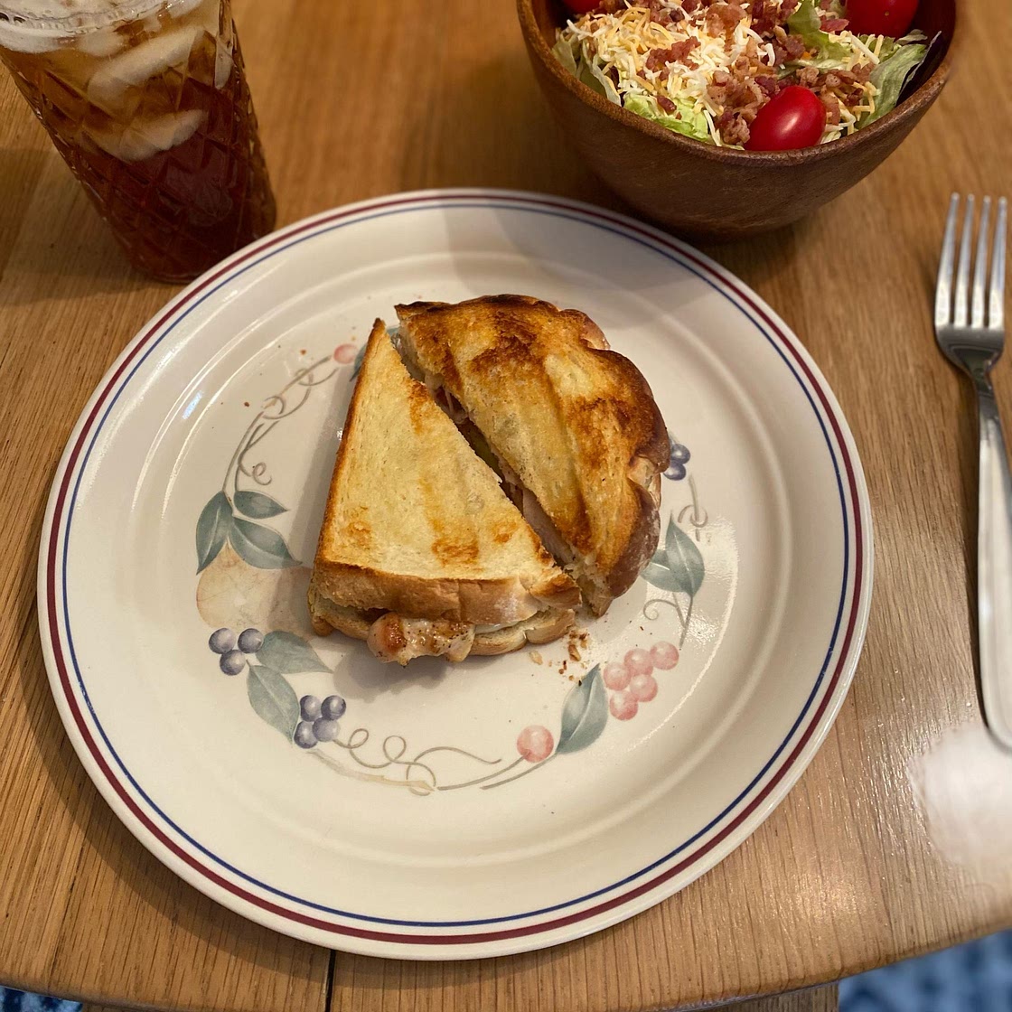 Chicken Caprese Sandwich Recipe