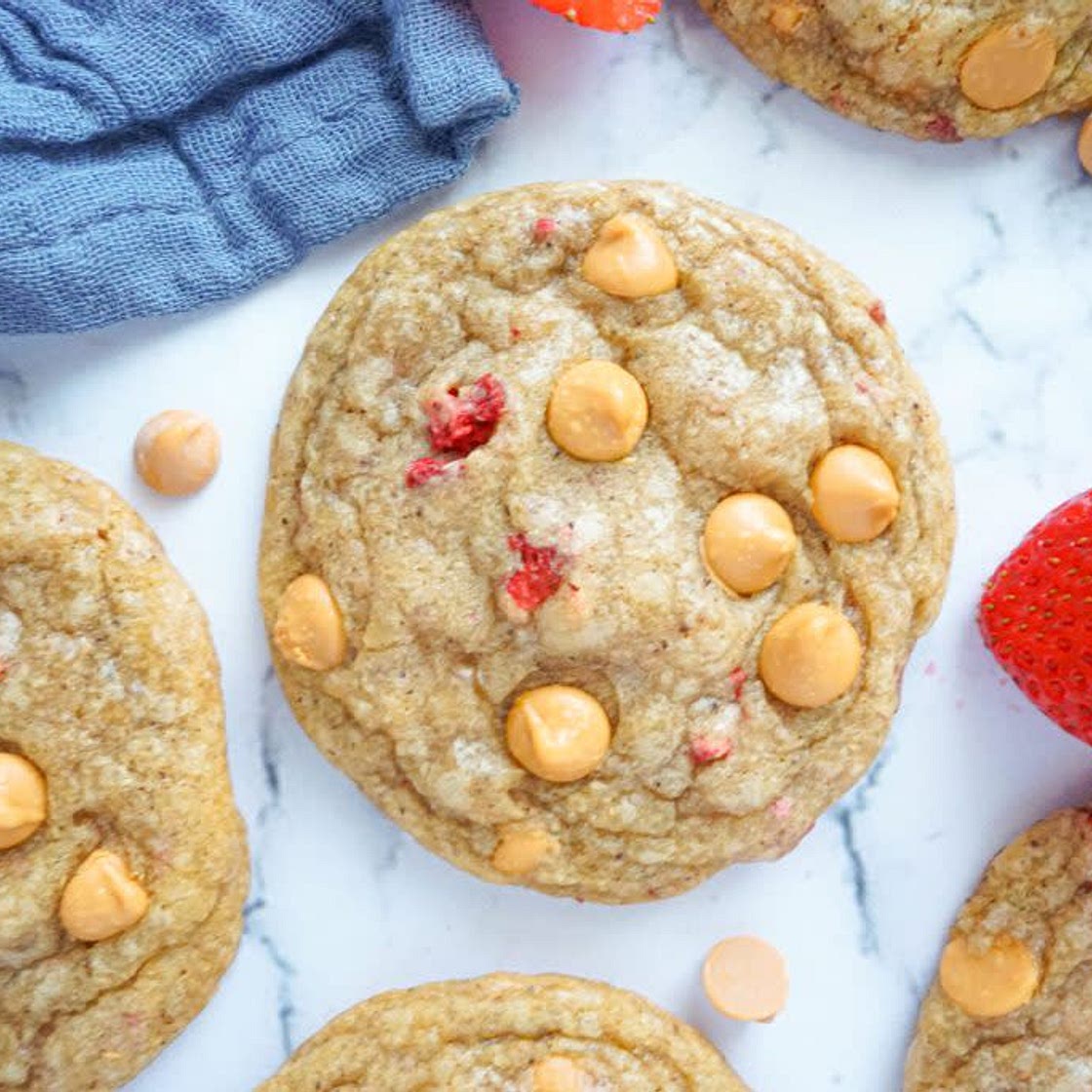 Strawberry Butterscotch Cookies