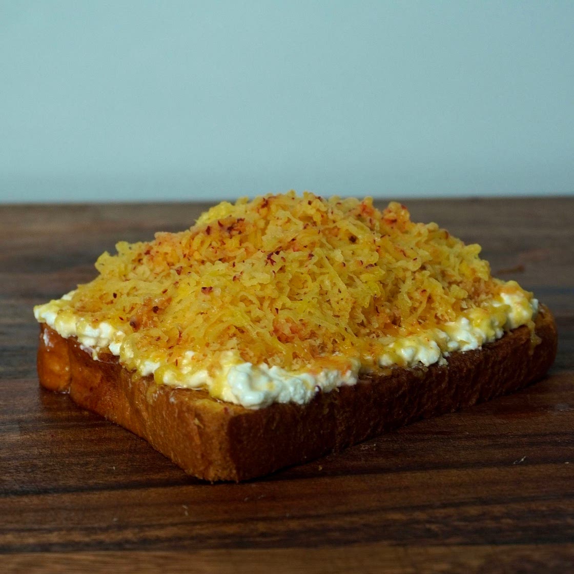 Frozen peach toast