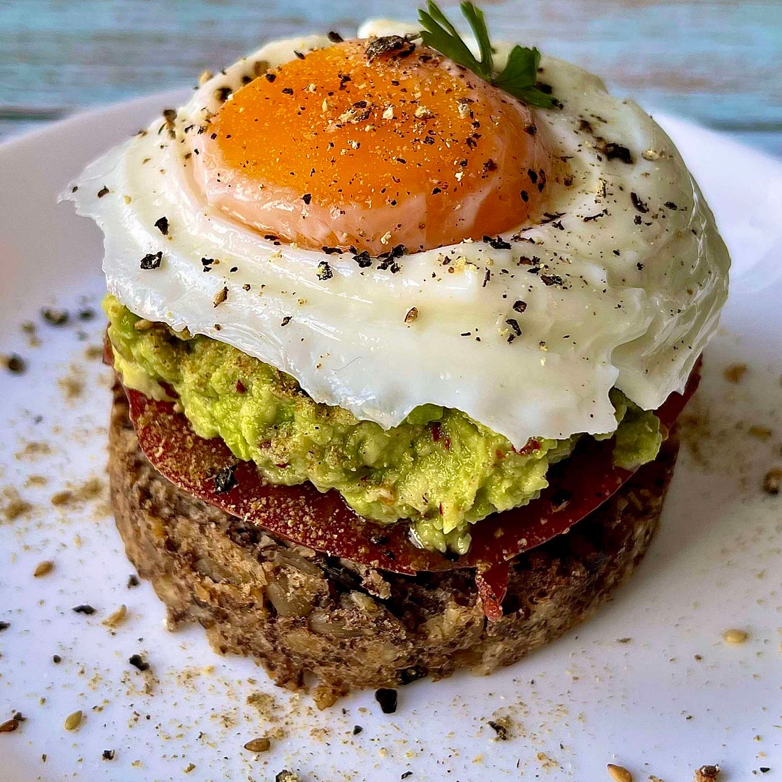 Egg Tomato Avocado Sandwich 