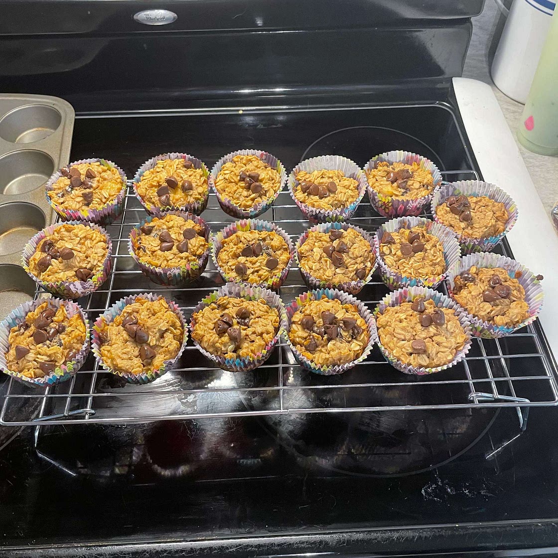 Banana Bread Oatmeal Cups