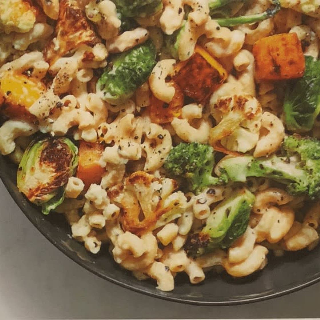 Roasted Veggie Mac and Cheese