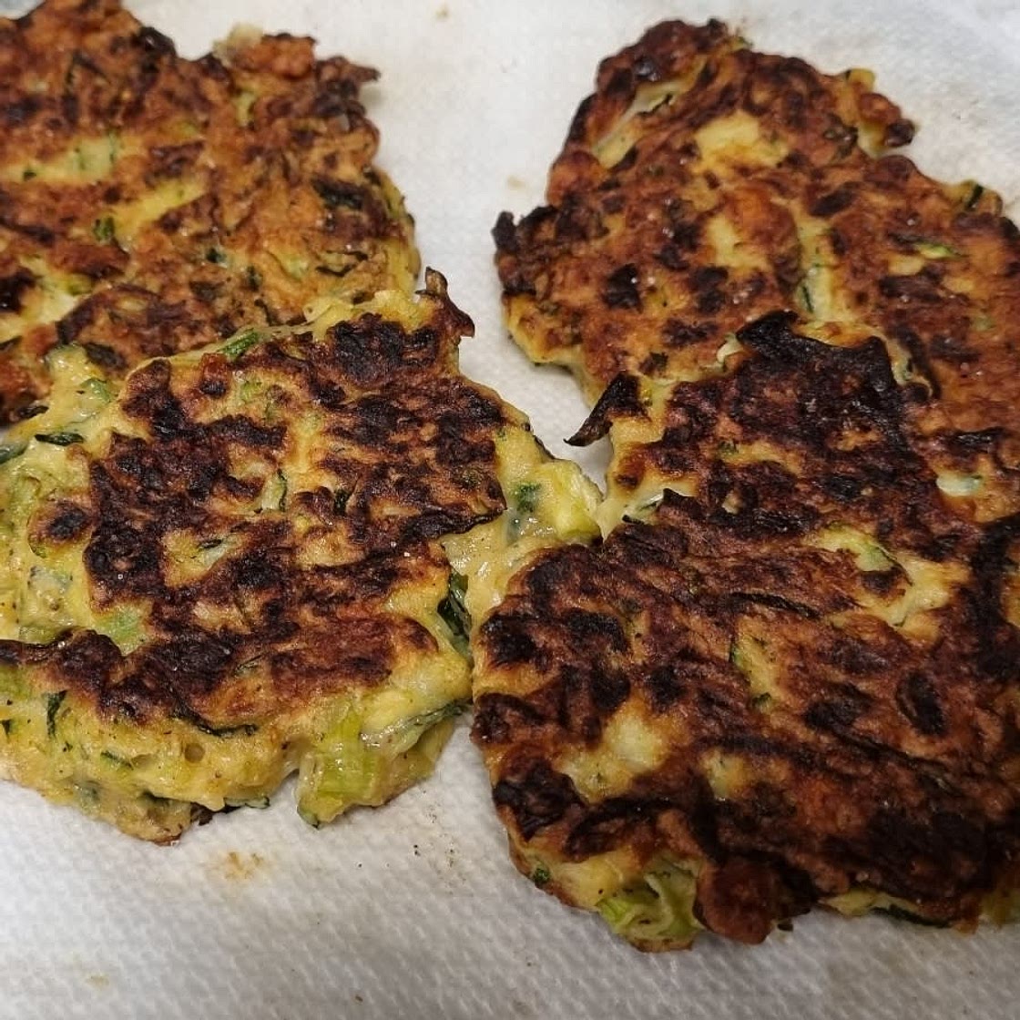5-Ingredient Zucchini Fritters