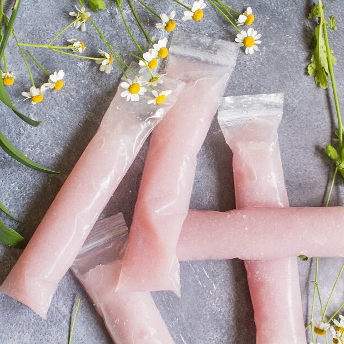 Lychee Rosé Otter Pops