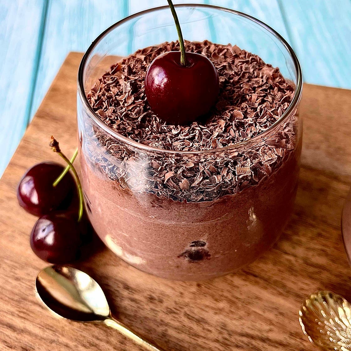 Chocolate Cherry Pots 