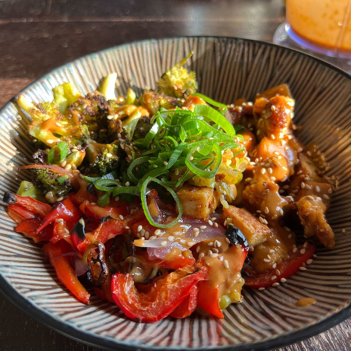 Spicy Peanut Tofu Bowls